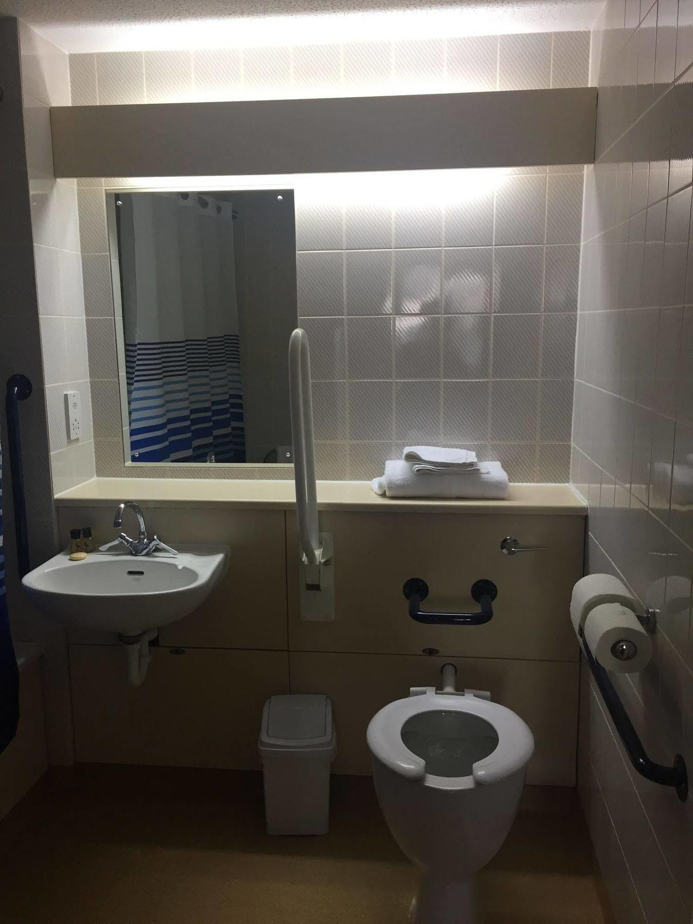 Redwings Lodge Rutland Ъпингам Екстериор снимка