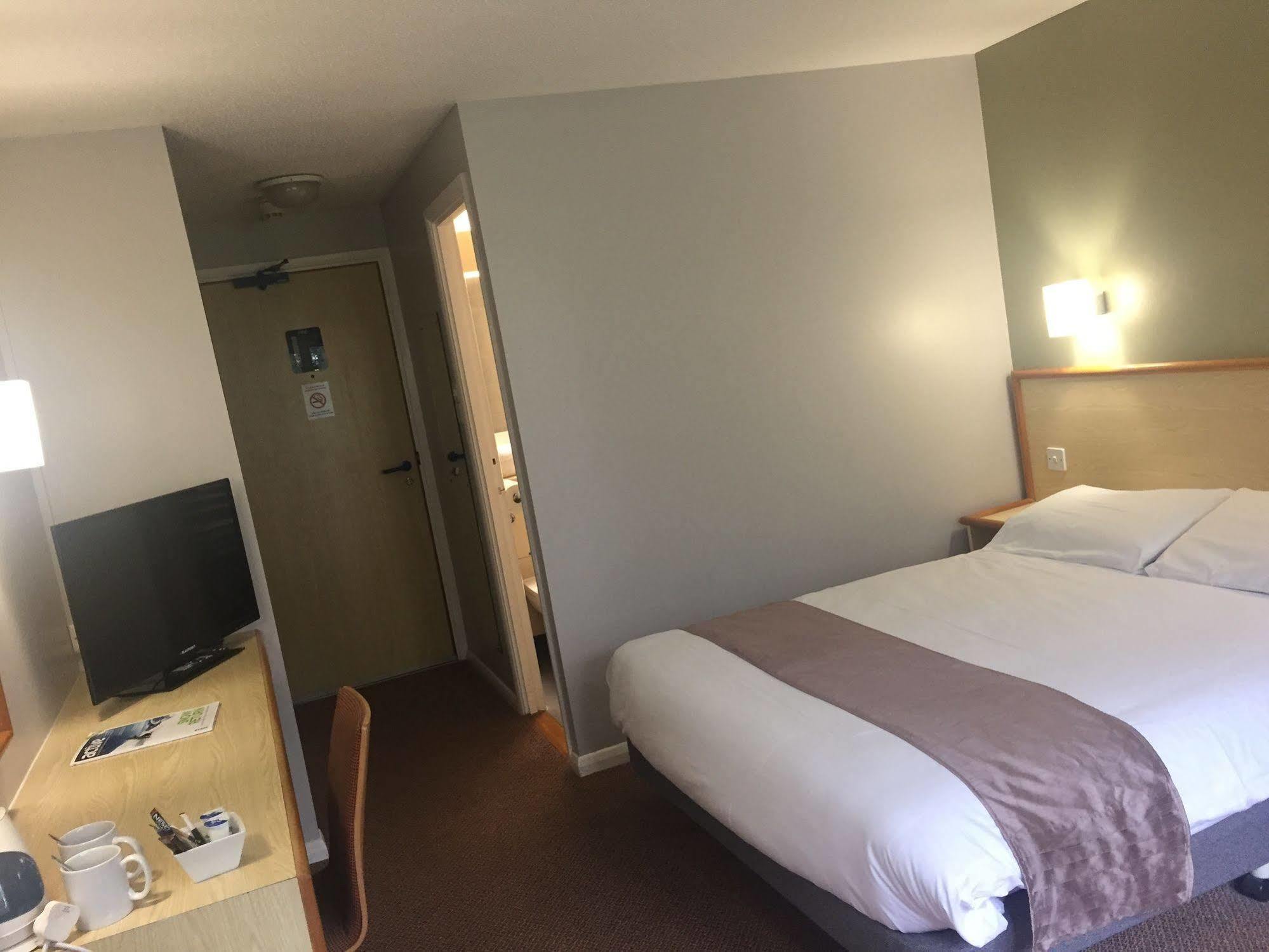 Redwings Lodge Rutland Ъпингам Екстериор снимка