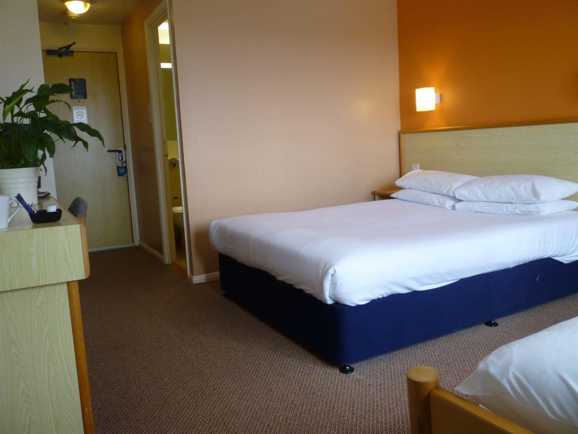 Redwings Lodge Rutland Ъпингам Екстериор снимка
